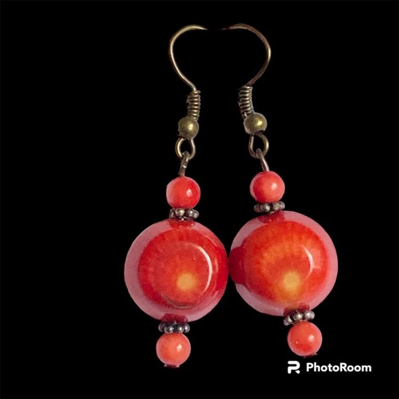 Vintage Art Glass Bead Earrings Coral Red Orange Hand Made Bronze Plated - Picture 3 of 16